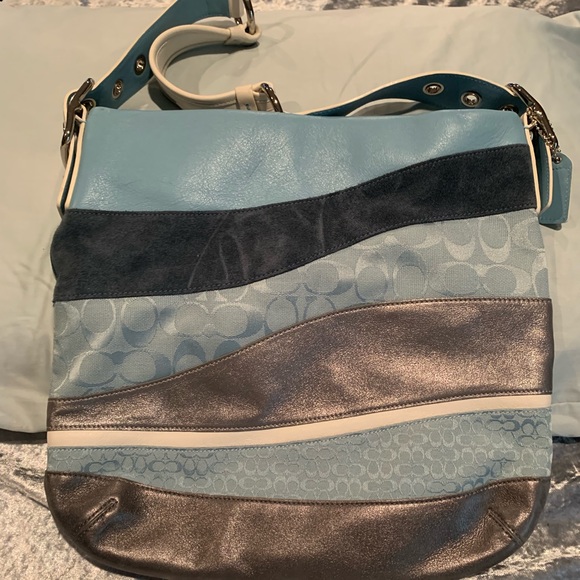 Authentic Coach Blue waves patchwork Bag - Picture 1 of 5